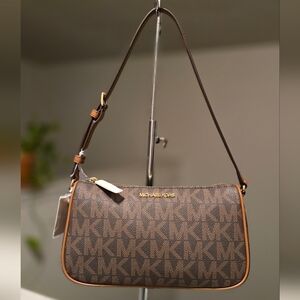 Michael Kors Jet Set Medium Signature Logo Pouchette NWT